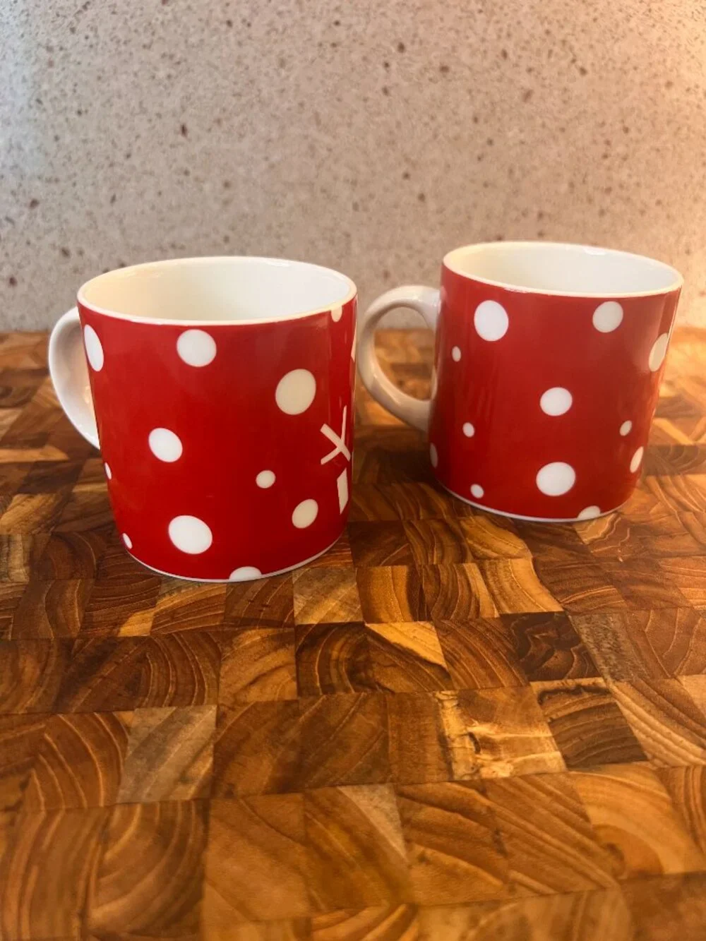 Crate & Barrel Set of 2 Holiday Snowman Carrot Nose Red White 3” Kids Mini Mugs
